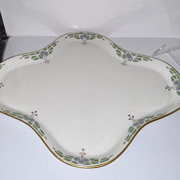 Limoges, Antique L. & C. Limoges, Quatrefoil Porcelain Platter - Picture 3 of 9